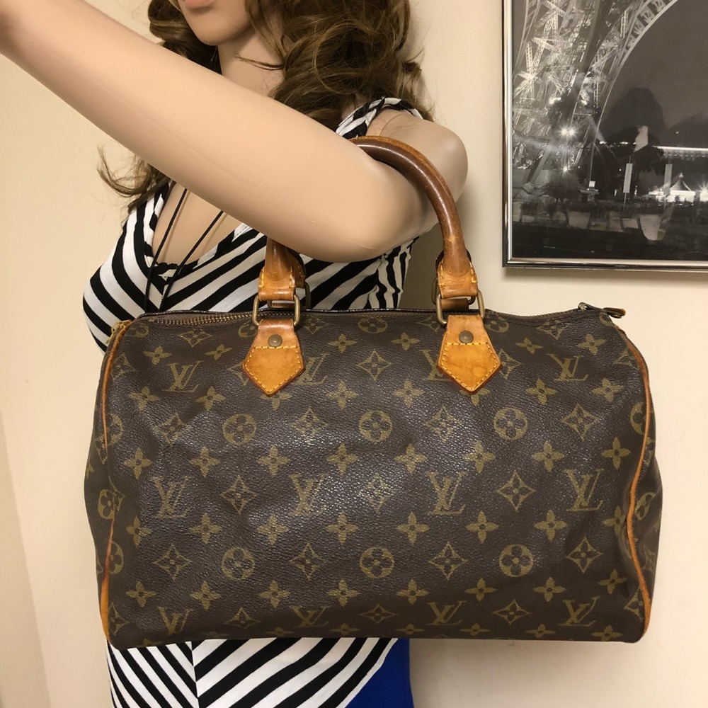 SOLD LOUIS VUITTON MONOGRAM CANVAS SPEEDY 30 - Picture 1 of 8